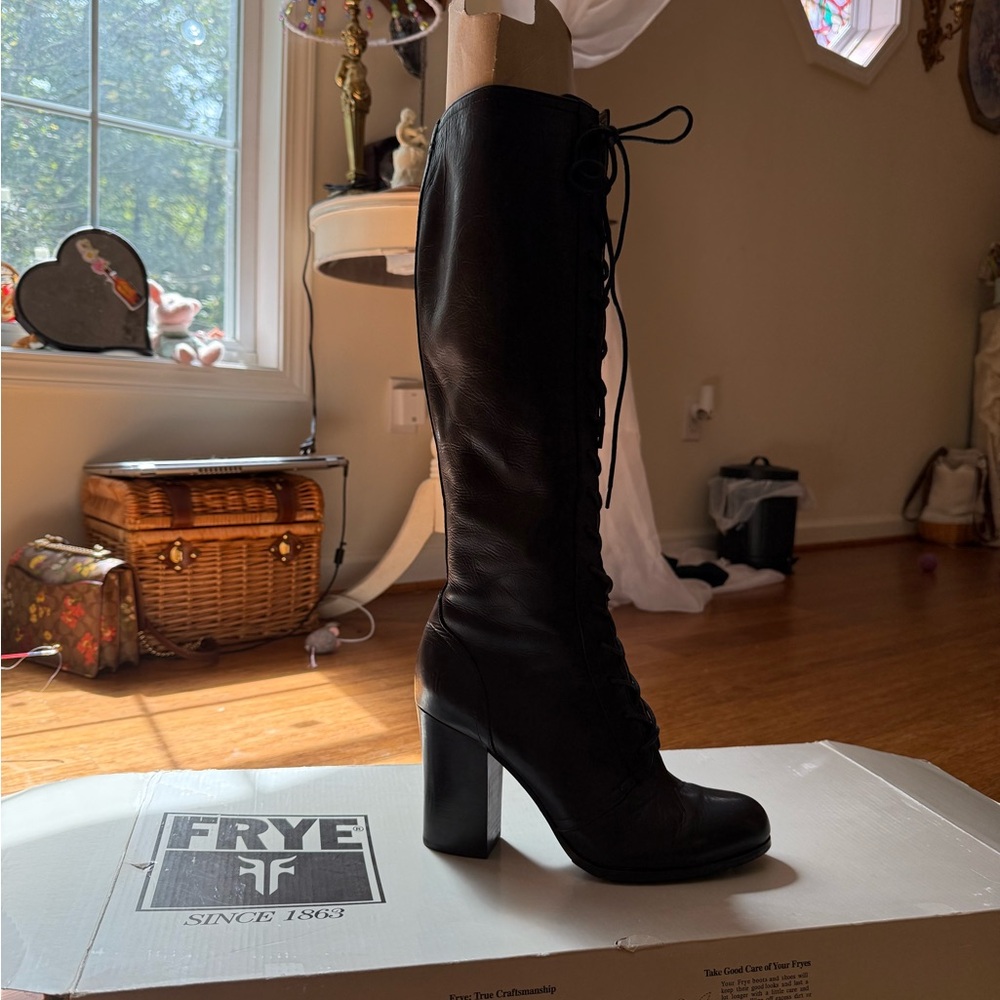 Frye Black Leather Lace-Up Heeled Boots